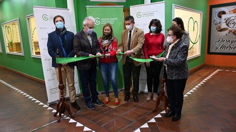 Vanessa Irla en la inauguración de la nueva sede de AECC