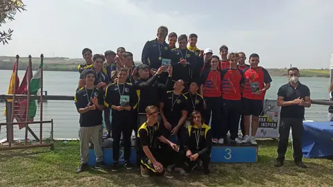 El Club Kayak Polo Valdepeñas en Arcos de la Frontera