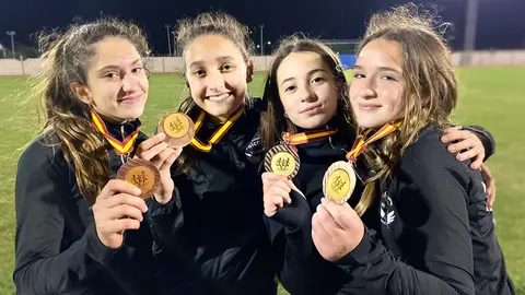 Atletas del Valdepeñas AC Sistemas Valcom en la segunda jornada provincial