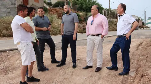 Imagen de la visita del PSOE a  Puebla del Principe