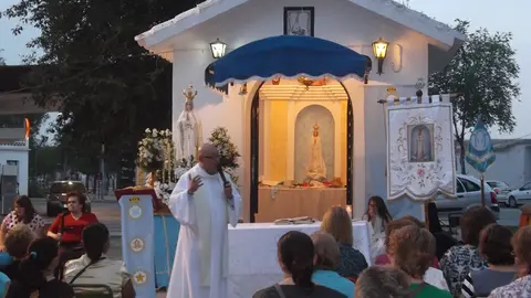 Imagen de archivo de una misa celebrada en el barrio de Fátima                      

Foto: GACETA