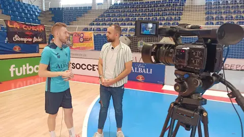Entrevista de Javi Garoz a Batería para HD Hoy Deportes