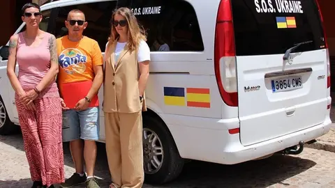 Representantes de Asorecast en la Plaza Mayor durante la presentación de la campaña