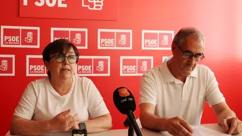 Blasa Delgado y Toribio Arias anunciaron los próximos encuentros abiertos organizados por el PSOE solanero
