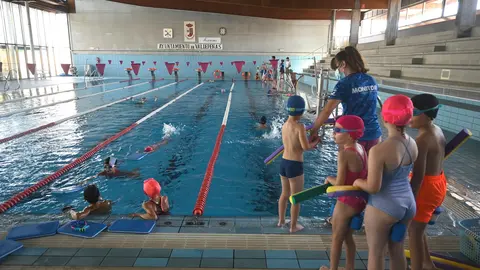 Curso de natación para niños en 'Los Llanos'