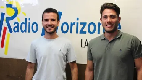 Martín Rodríguez-Rabadán y Daniel García-Mascaraque en los estudios de Radio Horizonte