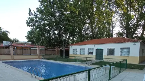 Piscina del Peral