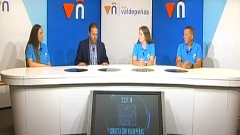 Miembros de la Asociación de Ucranianos de Castilla La Mancha en Televaldepeñas