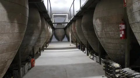 CUEVA MUSEO DEL VINO (1)