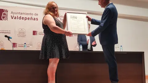 VALDEPEÑERA AUSENTE 2022