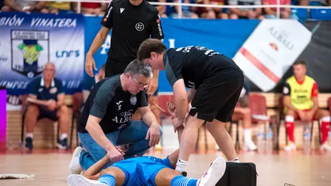 Lemine siendo atendido en el Trofeo Ciudad del Vino 2022

Foto: ACP-FSV