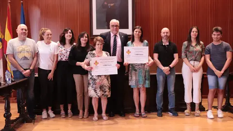 Entrega de premios de la campaña manzanareña 'Rasca una sonrisa a tu comercio'