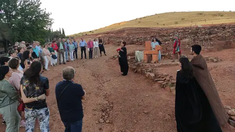 Escenas teatralizadas en el cerro de las Cabezas