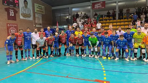 Bujalance 4-4 Viña Albali Valdepeñas

Foto: Frente Aparato