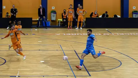 Burela vs Viña Albali Valdepeñas

Foto: Área 11