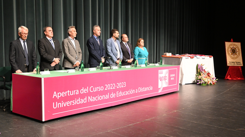 INAUGURACION UNED