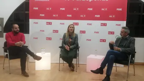 Acto informativo en el PSOE de Valdepeñas (2)