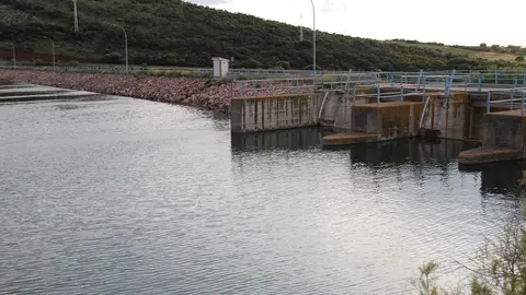 -Pantano Vallehermoso