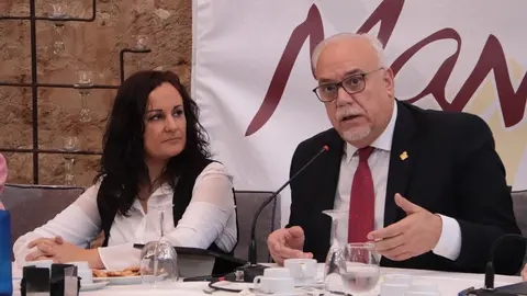 Desayuno informativo de navidad con el alcalde de Manzanares (2)