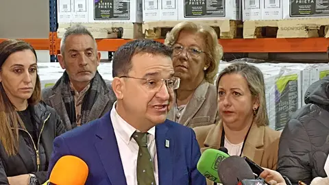 Visita del consejero de Agricultura a COLIVAL (2)