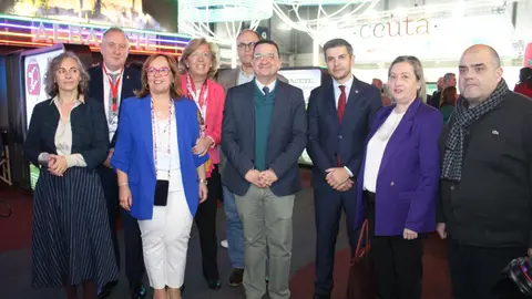 Visita a FITUR del consejero de Agricultura de Castilla-La Mancha