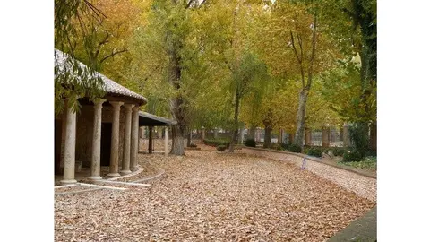 Ba&ntilde;os del Peral