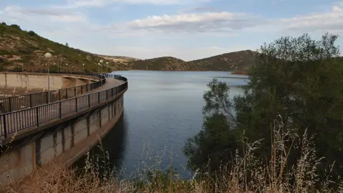 Archivo. Pantano de Fresneda