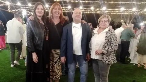 Concejalas de Valdepeñas con el cocinero Javier Huertas