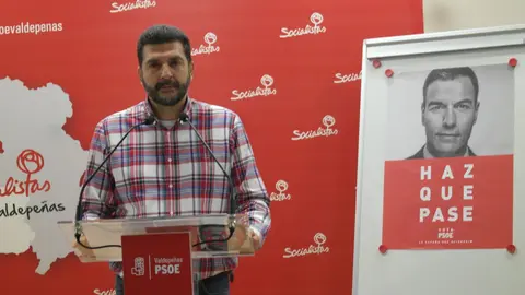 1555504927_555504908-manuel-martinez-lopez-alcorocho-secretario-general-psoe-valdepenas