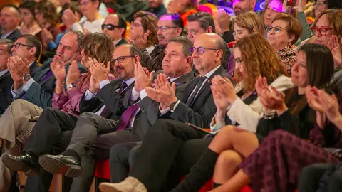 53353138748_27be670ce7_c