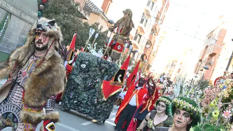 DESFILE CARROZAS Y COMPARSAS VALDEPEÑAS