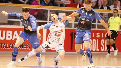 Noia Portus Vs Viña Albali Valdepeñas (1)