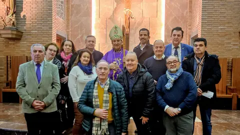 OBISPO Y HERMANDADES