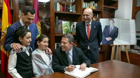 p1hrbhol7g1a106spc3u1fn8o4j4