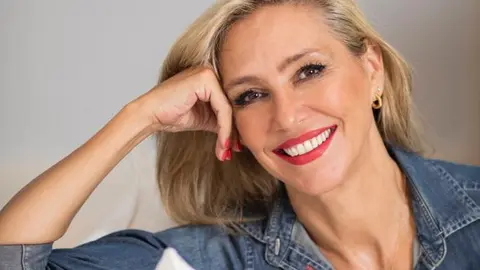 Marta_Robles._La_chica_a_la_que_no_supisteamar