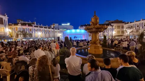 CARROZA TEATRO REAL VALDEPEÑAS