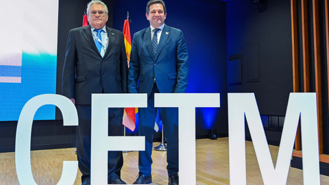 b4a464a3dfa1dc4626cc349250d765a0_2_XL