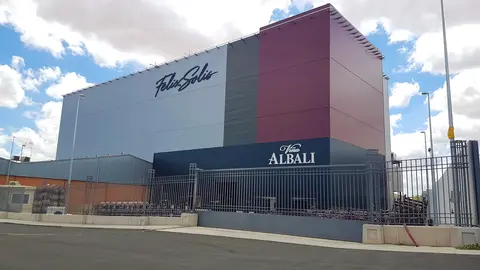 Nave robotizada de barricas