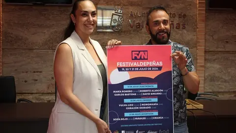 080724 VA-FESTIVALDEPEÑAS