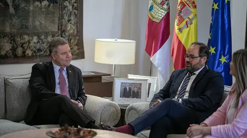 Emiliano García-Page y Paco Núñez