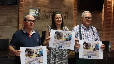 190724 va-present dia abuelos