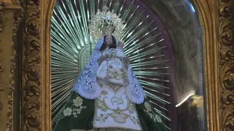 Imagen de la Virgen de las Virtudes antes del robo