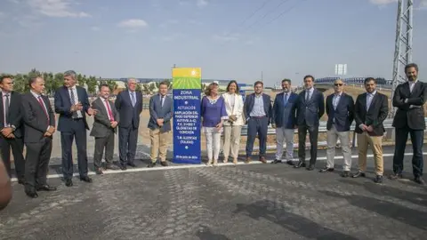 p1i3n95jhn1i7511bk1hqk1ad3qjgj