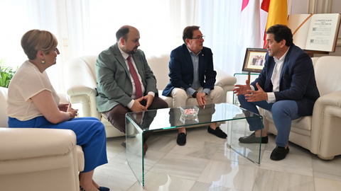 1eb3718e2aab2dd62c2d250158972b3e_2_XL