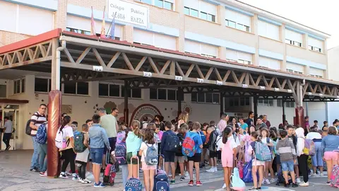 100924 VA-COLE JESUS BAEZA VUELTA AL COLE