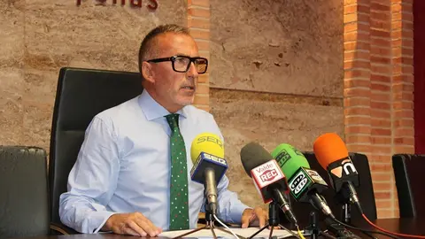 021024 VA-PACO DELGADO