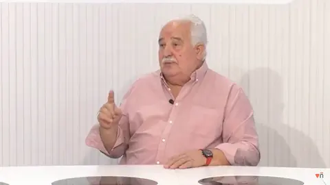 Raúl Carbonell en el plató de TeleValdepeñas