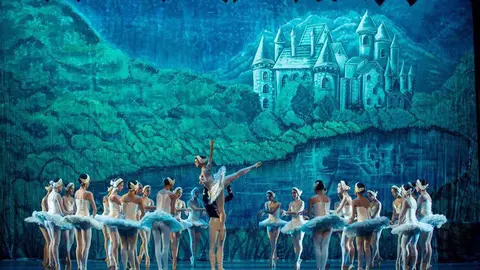 BALLET CLASICO CUBA LAGO CISNES