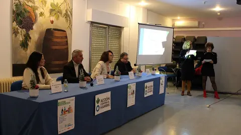 111224 VA-ACCION CONTRA EL HAMBRE 1