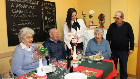 181224 VA-COMEDOR CENTRO MAYORES LUCERO